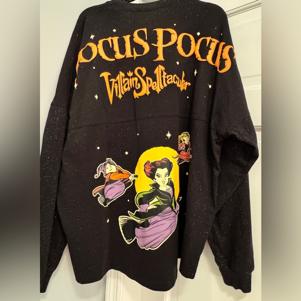Disney Hocus Pocus Villains Spectacular 
UNISEX Spirit Jersey   NWOT